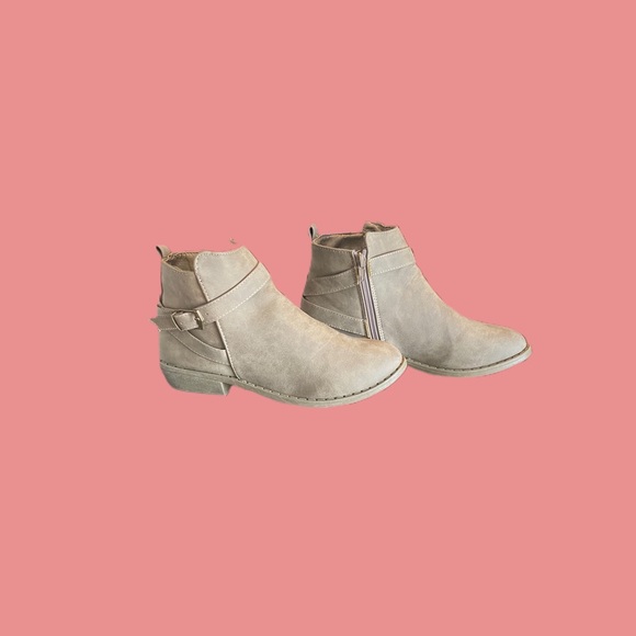 Ankle booties Faux suede - Picture 2 of 4